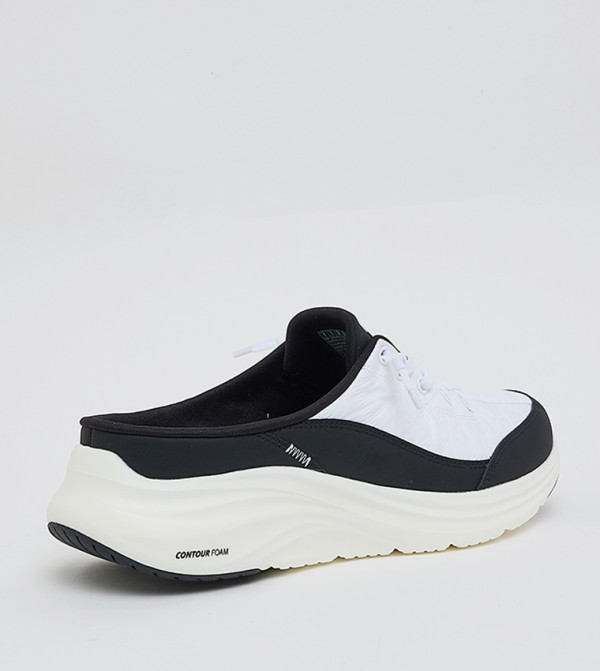 سكيتشرز  Slip-Ons - متعدد سهل الارتداء