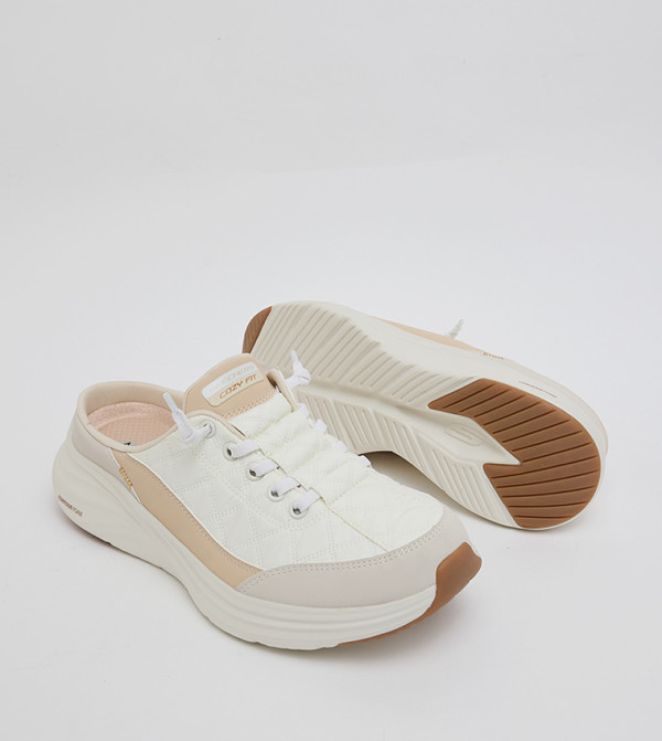 سكيتشرز  Slip-Ons - أبيض سهل الارتداء