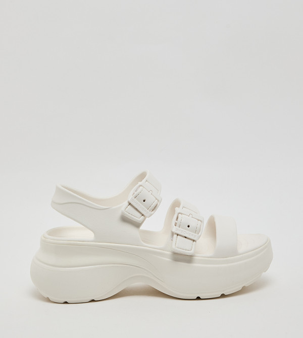 سكيتشرز  الصنادل المسطحة - أبيض Flat Sandals