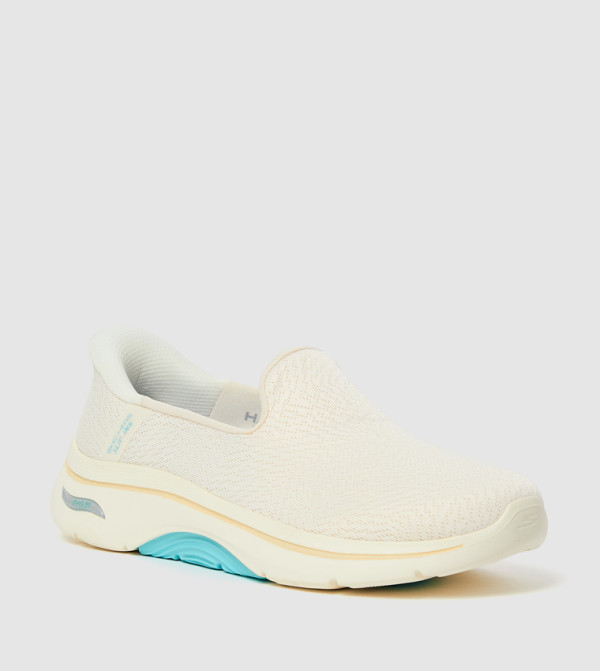 Skechers Sportswear - Beige Walking Shoes