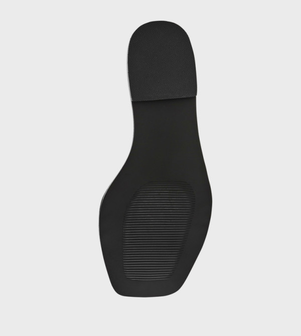Steve Madden Steve Madden - Black Flat Sandals