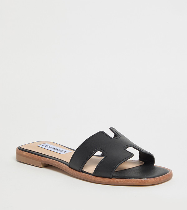 Steve Madden  vacation-loading-w - Black Flat Sandals