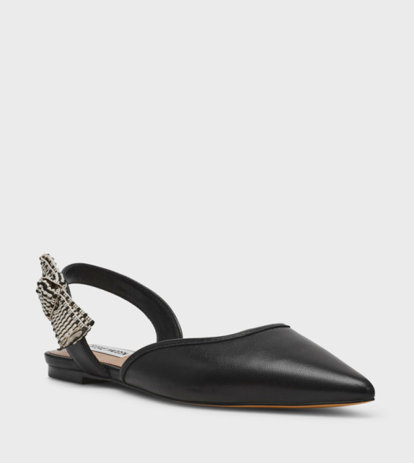 Steve Madden  Flat Shoes - Black Casual Slip-ons
