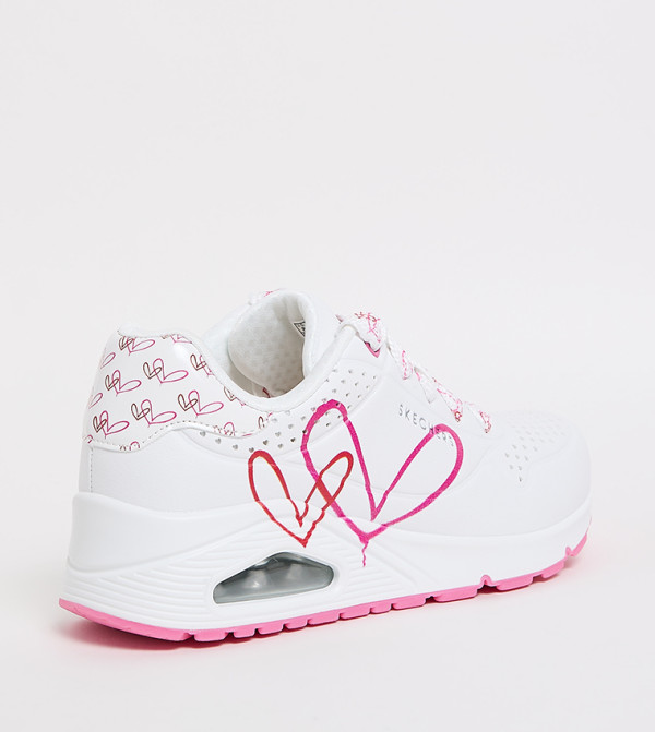Skechers  - White Low Top