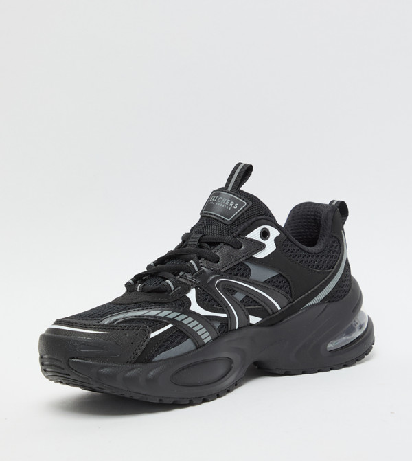 Skechers - BLACK Low Top