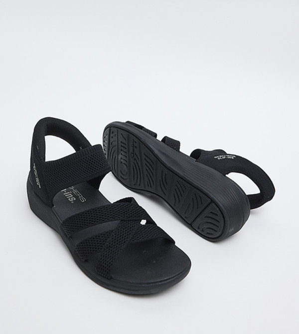 Skechers Skechers - Black Wedges