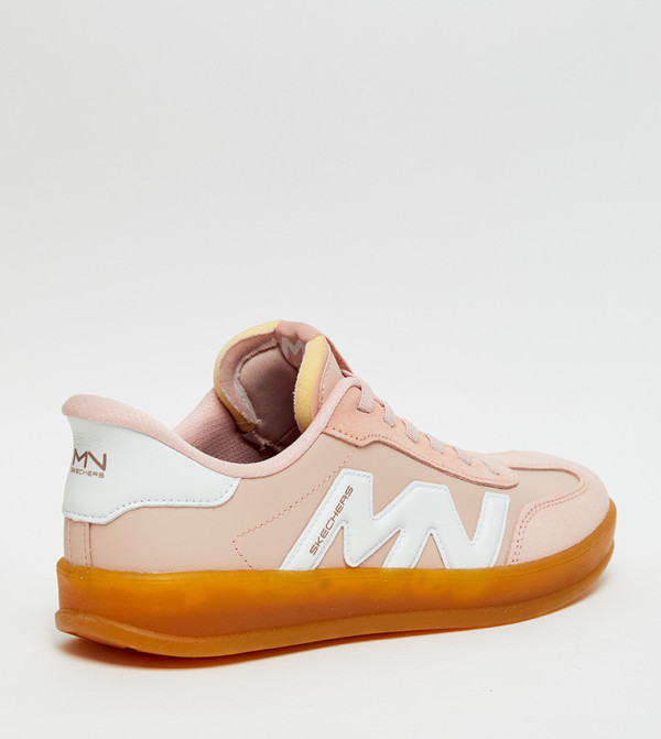 Skechers  - Pink Low Top