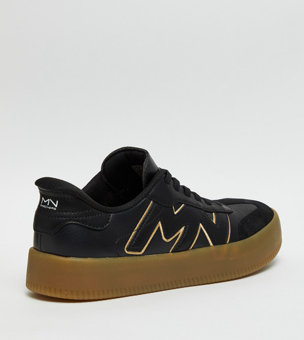 Skechers  - BLACK Low Top