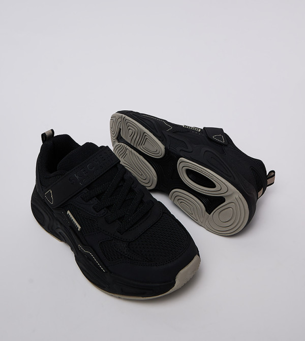 Skechers  - Black Low Top