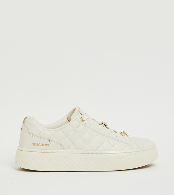 Skechers  - Cream Low Top