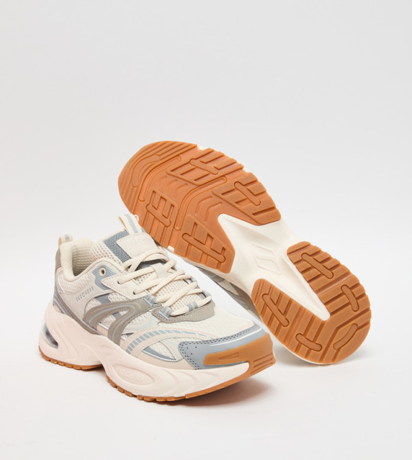 Skechers  - Multi Low Top