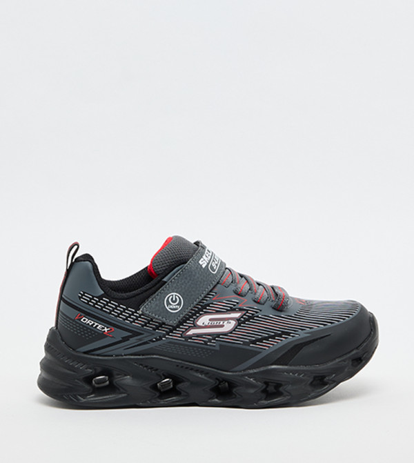 Skechers  - Multi Low Top