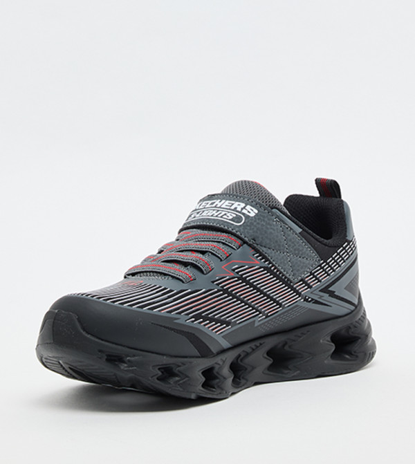 Skechers  - Multi Low Top