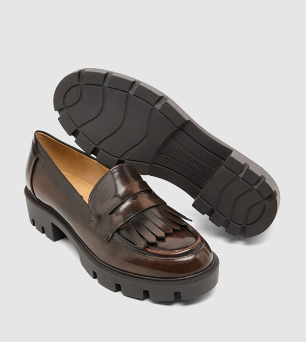 Nine West Loafers & Mocassins - Beige undefined