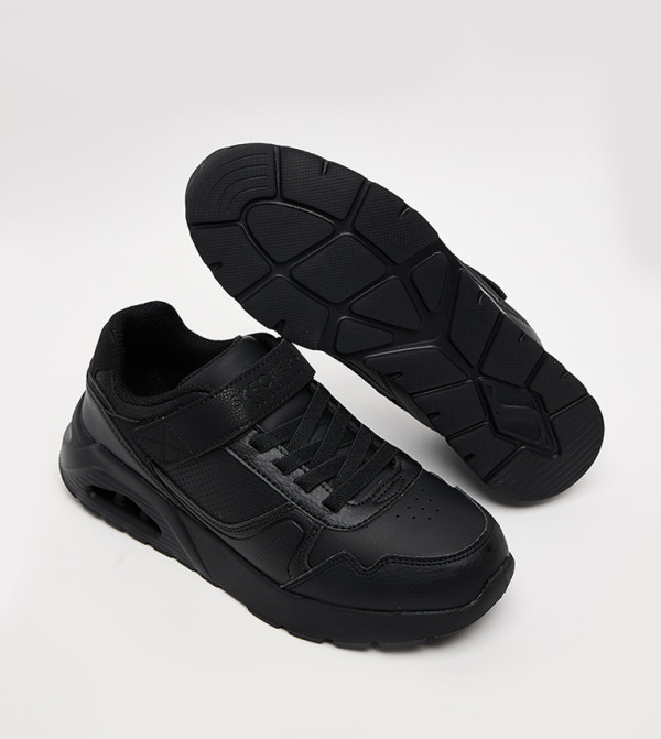 Skechers Skechers - Black Low Top