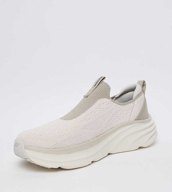 Skechers Skechers - Beige Walking Shoes