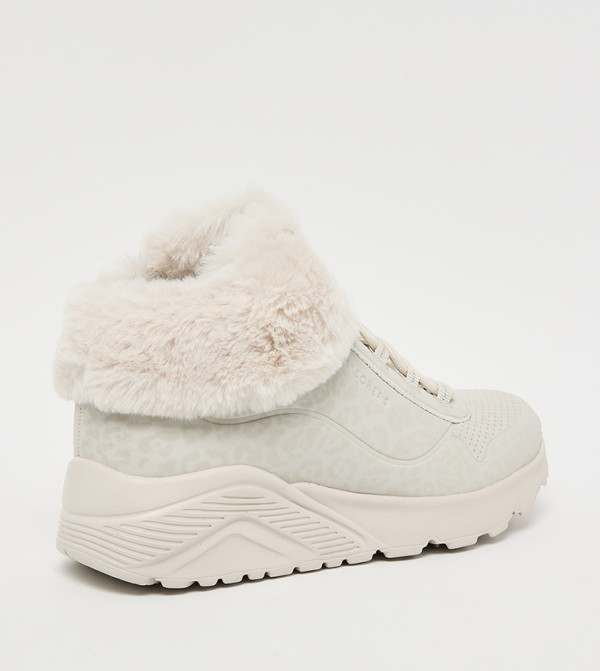 Skechers  Formal Shoes - Beige Boots