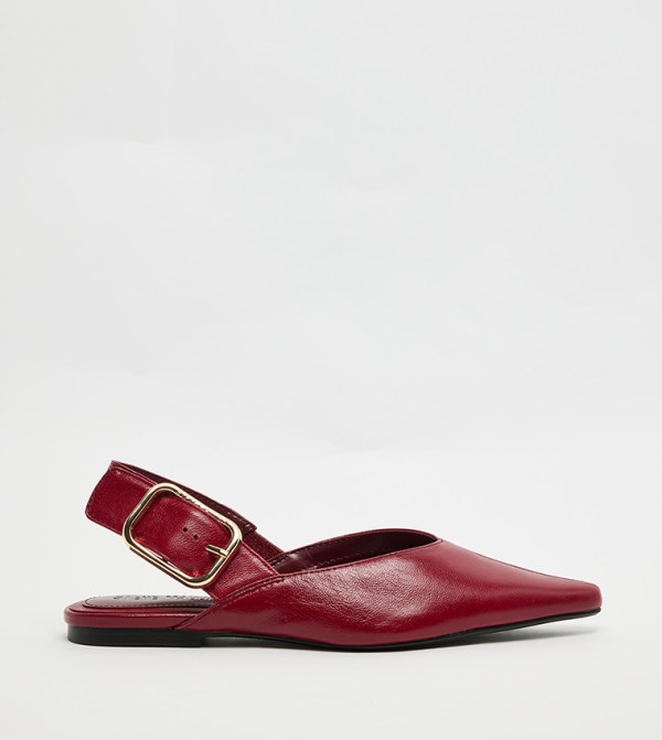 Steve Madden  Flat Shoes - Red undefined
