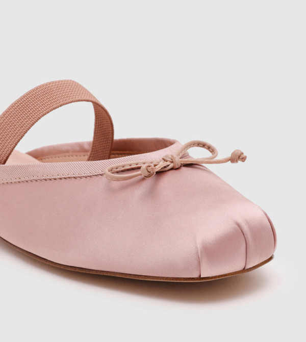 Steve Madden  Flat Shoes - Pink undefined