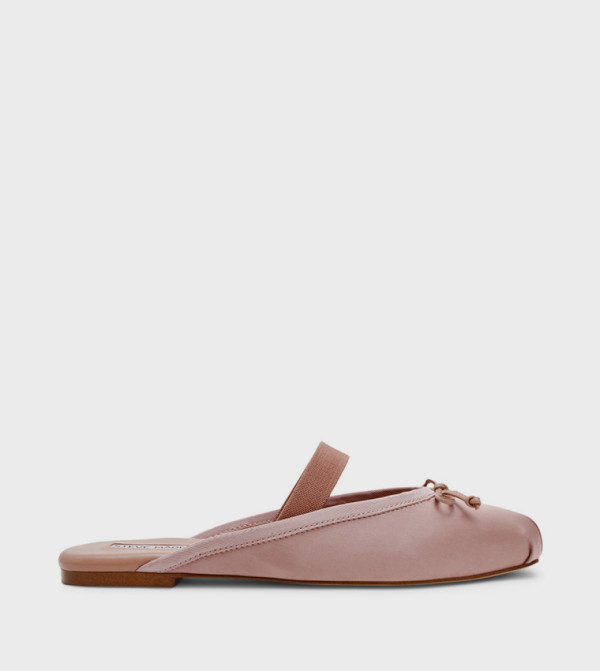 Steve Madden  Flat Shoes - Pink undefined