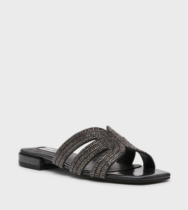 ستيف مادن الصنادل المسطحة - أسود Flat Sandals