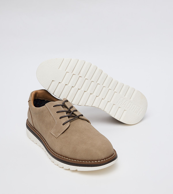 Steve Madden  Shoes - Taupe Low Top