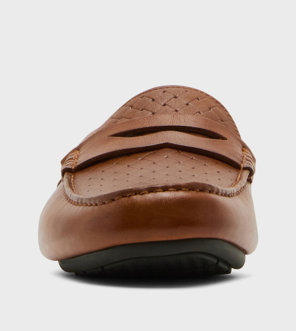 Steve Madden  Loafers & Moccasins - Tan undefined