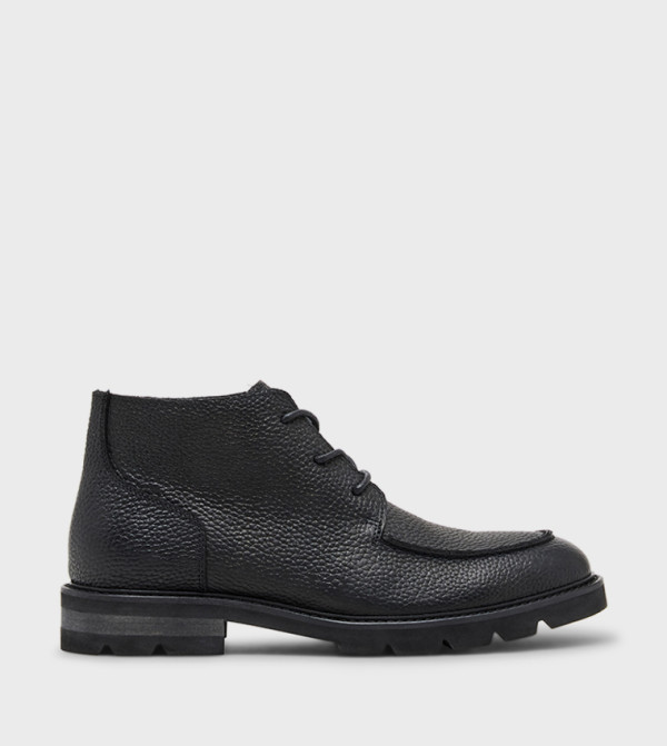 Steve Madden Boots - Black Lace up Boots