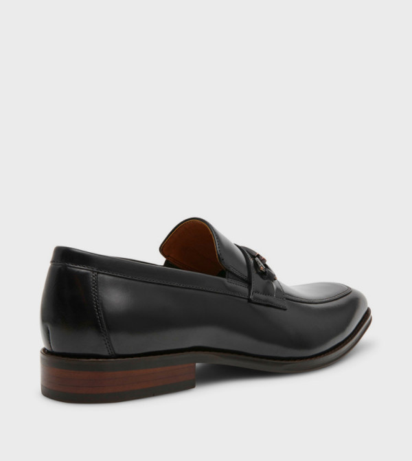 Steve Madden  Monks - Black Monks