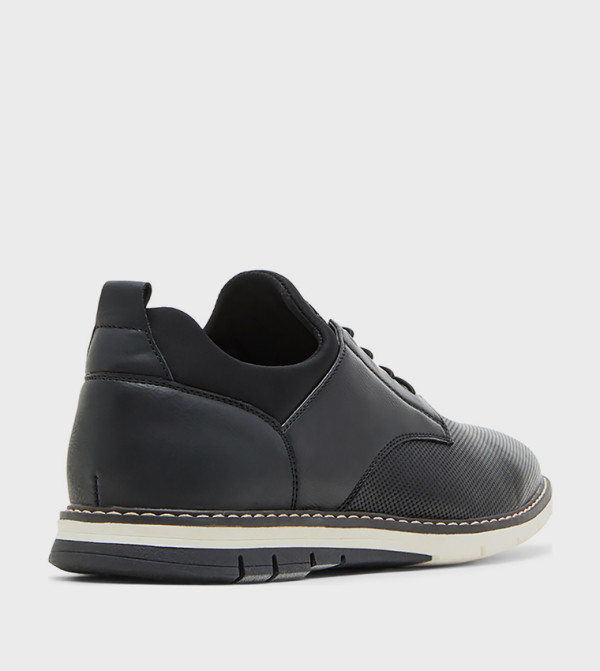 Steve Madden Steve Madden - BLACK Low Top