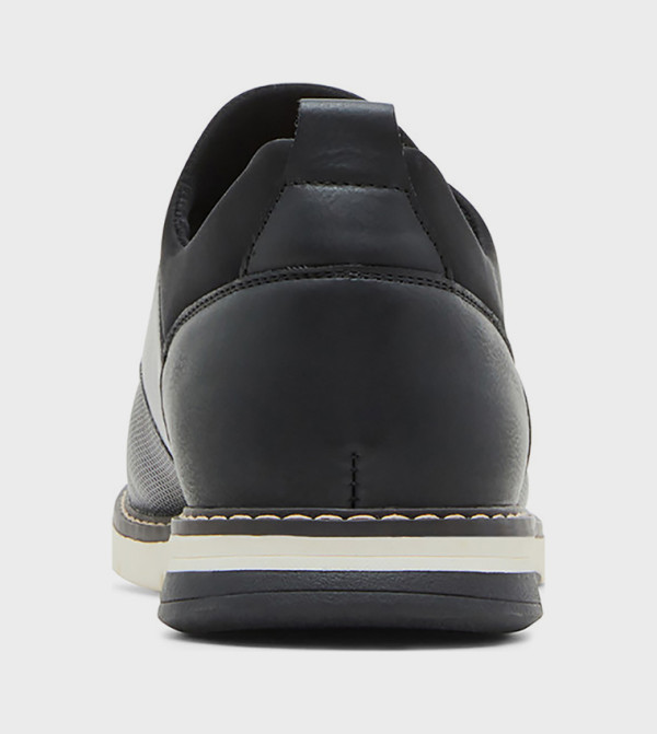 Steve Madden Steve Madden - BLACK Low Top