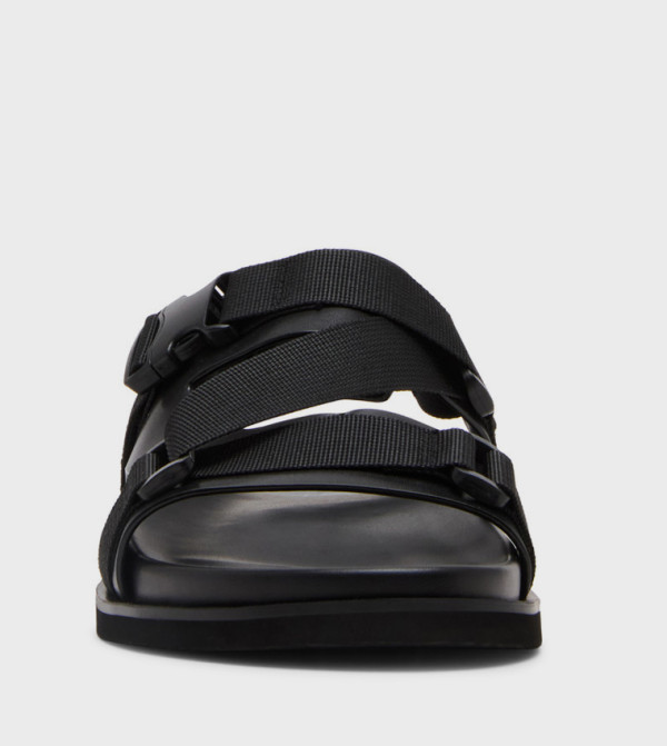 Steve Madden Steve Madden - Black Casual Sandals