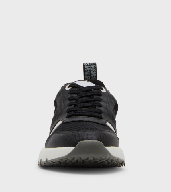 Steve Madden Steve Madden - Black Low Top