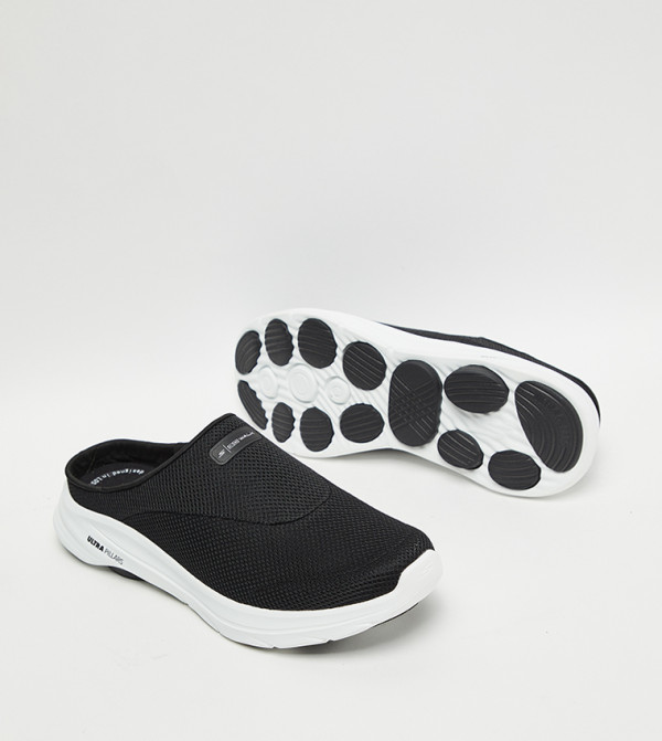 Skechers  Walking Shoes - BLACK Walking Shoes