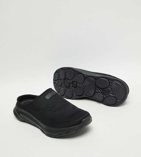 سكيتشرز سكيتشرز - أسود أحذية المشي