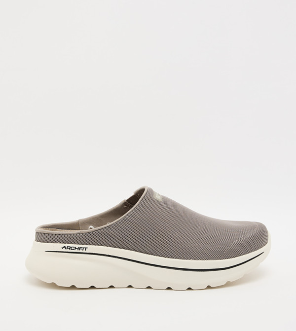 Skechers Skechers - Brown Casual Slip-ons