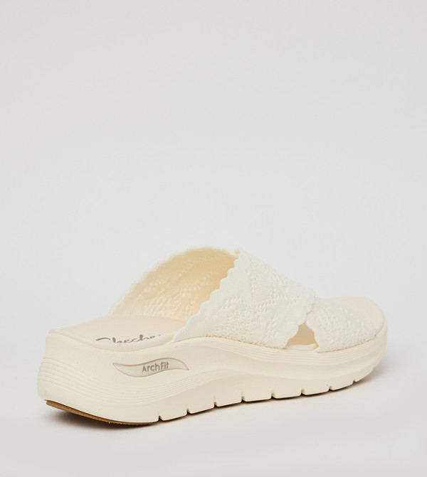 Skechers Skechers - Cream Platforms