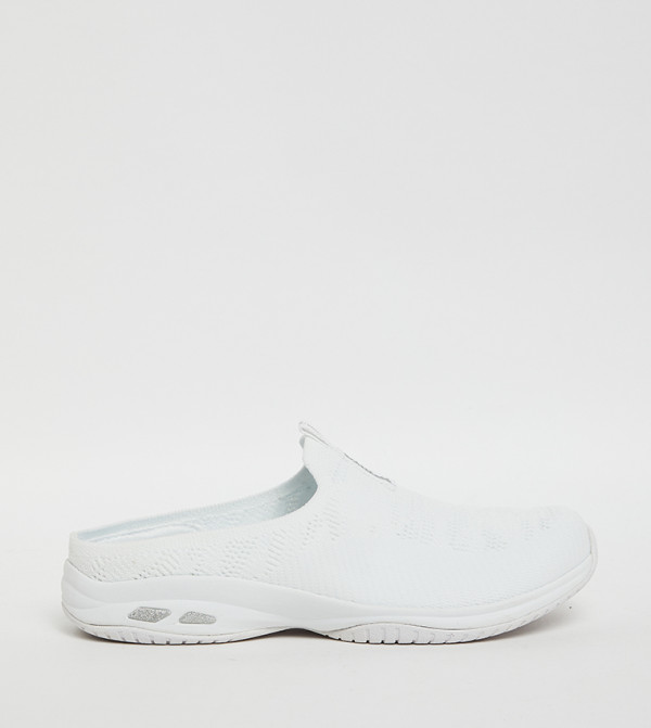 Skechers Skechers - White Casual Slip-ons
