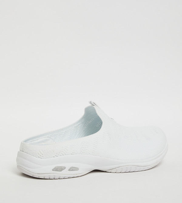 Skechers Skechers - White Casual Slip-ons