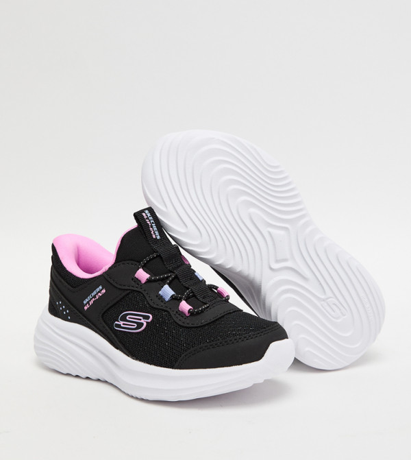 Skechers Skechers - BLACK Casual Slip-On's