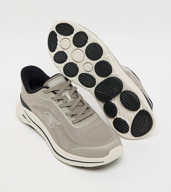 Skechers top-selling-om - Brown Walking Shoes