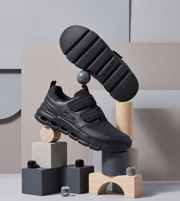Skechers Skechers - BLACK Low Top