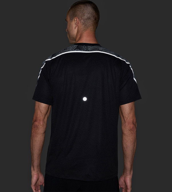 Asics  T-Shirts & Vests - BLACK T-Shirts & Vests