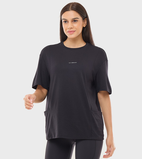 NOT ORDINARY - Black Tops