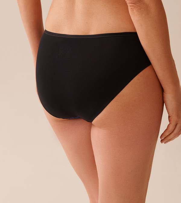La Vie en Rose  Lingerie - Black Briefs