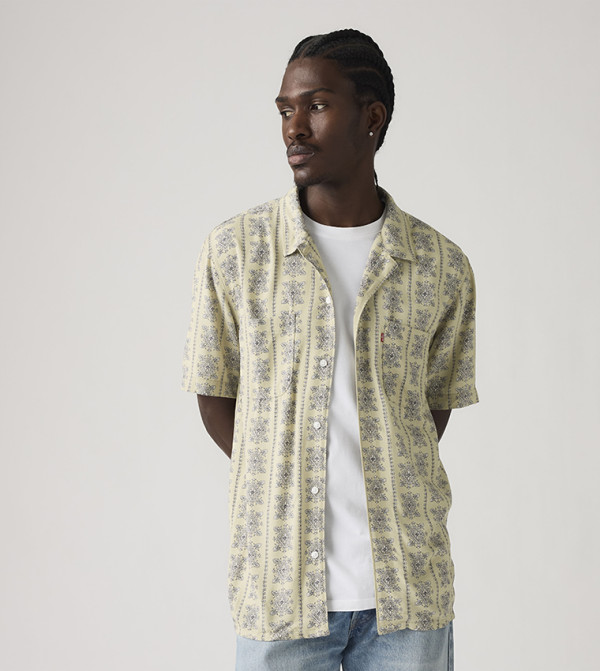 ليفايز  ملابس - بيج Short Sleeves