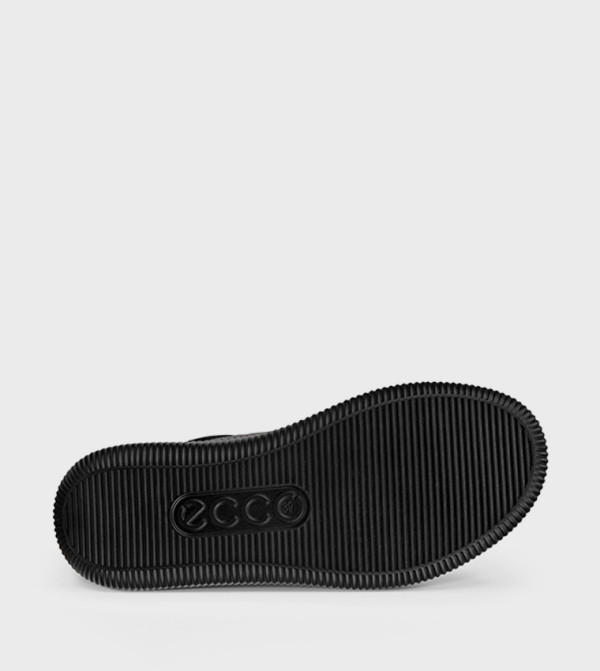 ECCO ECCO - Black Low Top