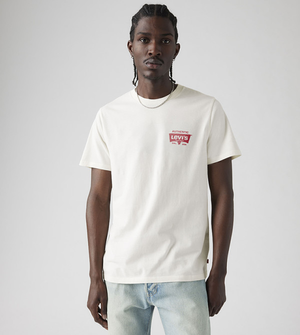 ليفايز  تيشيرتات كاجوال - أبيض  Round Neck T-Shirts