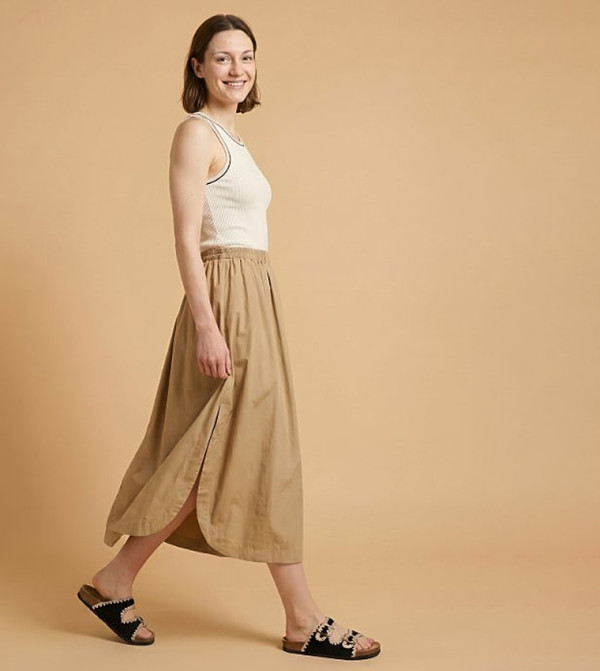 أر آند بي  تنانير طويلة - جلد الجمل Maxi Skirts