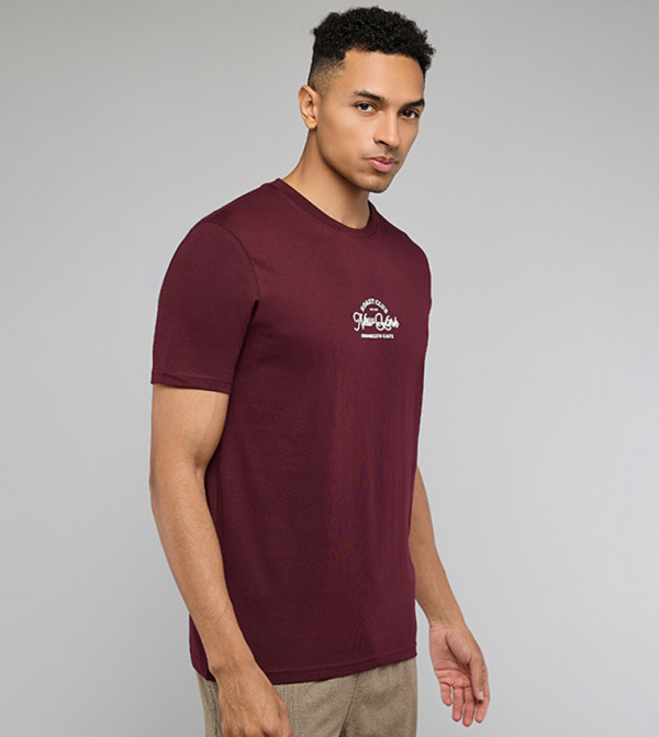 R&B  Clothing - Maroon Round Neck T-Shirts